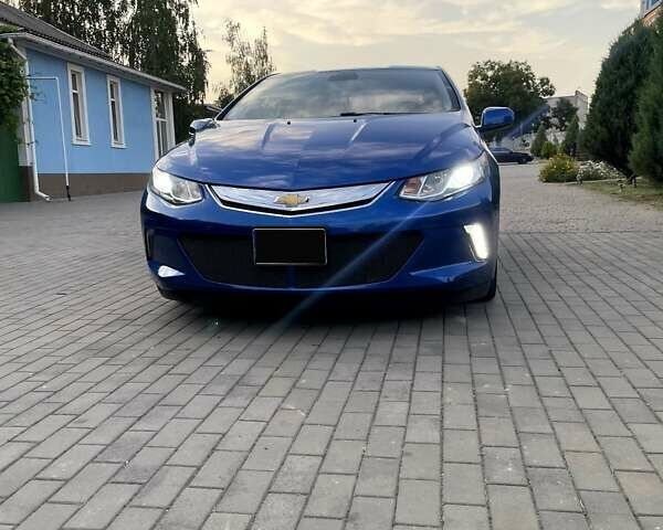 Синий Шевроле Вольт, объемом двигателя 1.49 л и пробегом 180 тыс. км за 17500 $, фото 1 на Automoto.ua