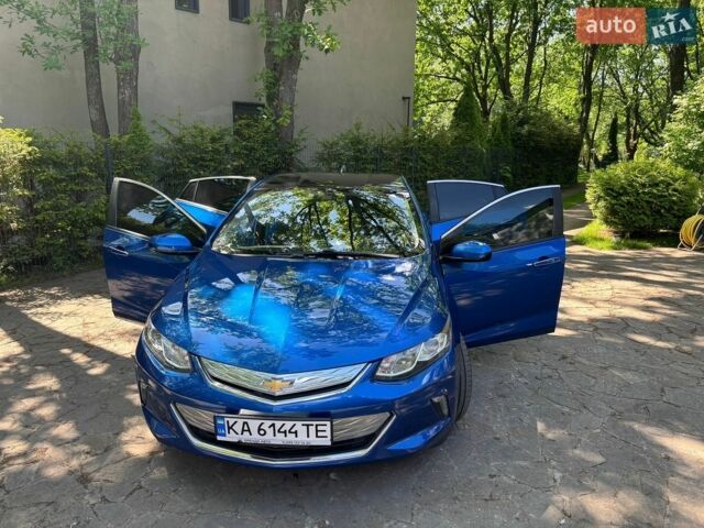Синій Шевроле Вольт, об'ємом двигуна 1.49 л та пробігом 180 тис. км за 13800 $, фото 4 на Automoto.ua