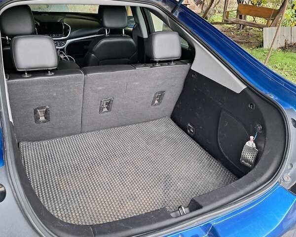 Синій Шевроле Вольт, об'ємом двигуна 1.49 л та пробігом 111 тис. км за 15900 $, фото 13 на Automoto.ua