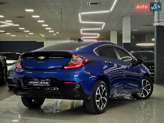 Синий Шевроле Вольт, объемом двигателя 1.4 л и пробегом 83 тыс. км за 17799 $, фото 4 на Automoto.ua