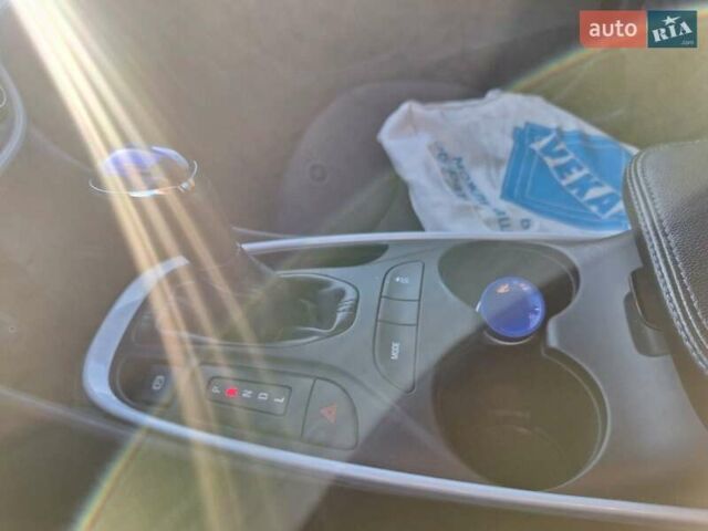 Синий Шевроле Вольт, объемом двигателя 1.5 л и пробегом 99 тыс. км за 13900 $, фото 17 на Automoto.ua