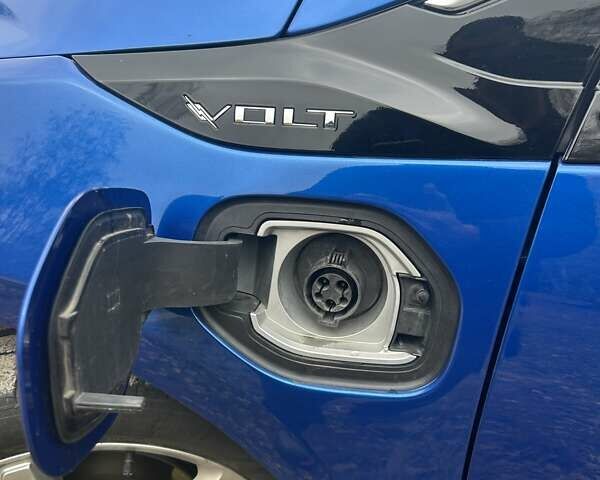 Шевроле Вольт 2017 в Киеве на Automoto.ua Синий Шевроле Вольт, объемом двигателя 1.49 л и пробегом 153 тыс. км за 15300 $, фото 10 на Automoto.ua