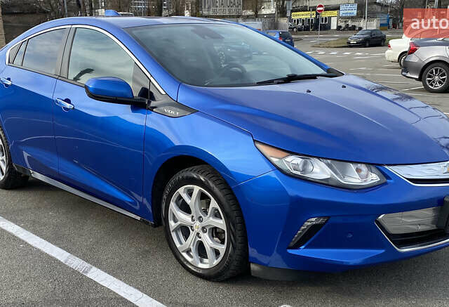 Синий Шевроле Вольт, объемом двигателя 1.5 л и пробегом 234 тыс. км за 16500 $, фото 2 на Automoto.ua