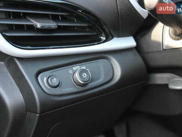 Синий Шевроле Вольт, объемом двигателя 1.49 л и пробегом 123 тыс. км за 15500 $, фото 15 на Automoto.ua