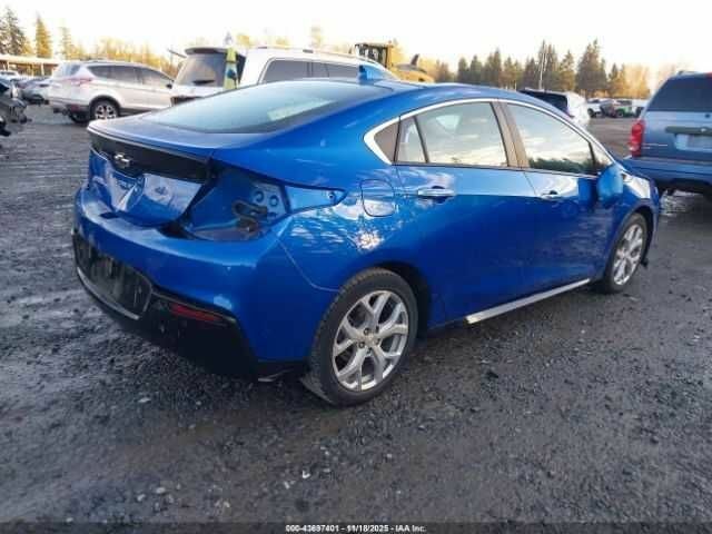 Синий Шевроле Вольт, объемом двигателя 1.5 л и пробегом 77 тыс. км за 2600 $, фото 3 на Automoto.ua