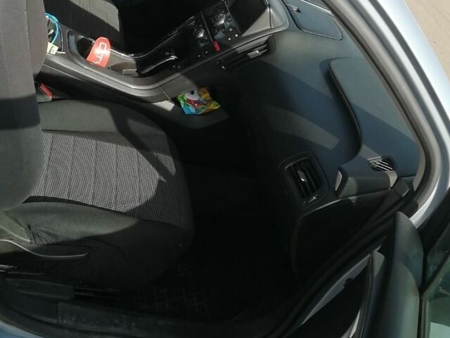 Синій Шевроле Вольт, об'ємом двигуна 1.4 л та пробігом 230 тис. км за 8400 $, фото 6 на Automoto.ua