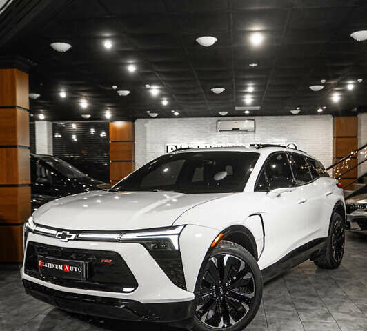 Белый Шевроле Blazer EV, объемом двигателя 0 л и пробегом 1 тыс. км за 35900 $, фото 20 на Automoto.ua