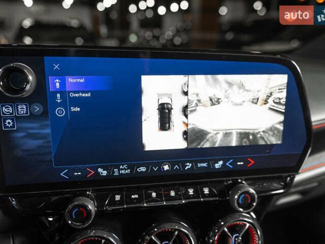 Белый Шевроле Blazer EV, объемом двигателя 0 л и пробегом 1 тыс. км за 35900 $, фото 43 на Automoto.ua