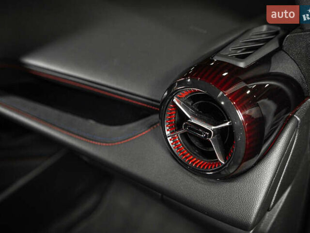 Белый Шевроле Blazer EV, объемом двигателя 0 л и пробегом 1 тыс. км за 35900 $, фото 30 на Automoto.ua