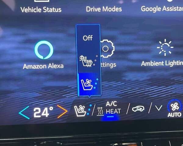 Белый Шевроле Blazer EV, объемом двигателя 0 л и пробегом 2 тыс. км за 32500 $, фото 24 на Automoto.ua