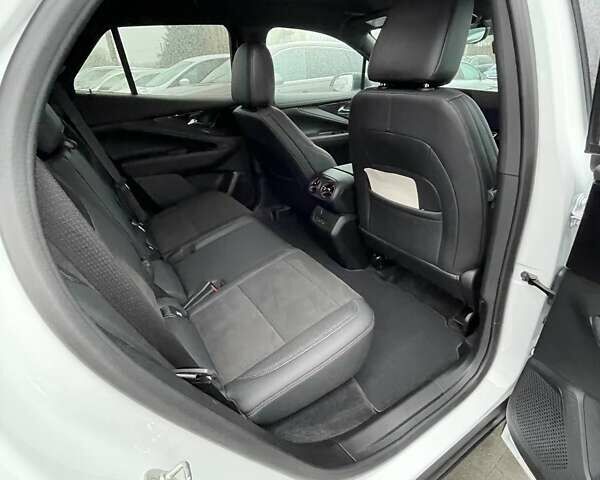 Белый Шевроле Blazer EV, объемом двигателя 0 л и пробегом 2 тыс. км за 32500 $, фото 31 на Automoto.ua