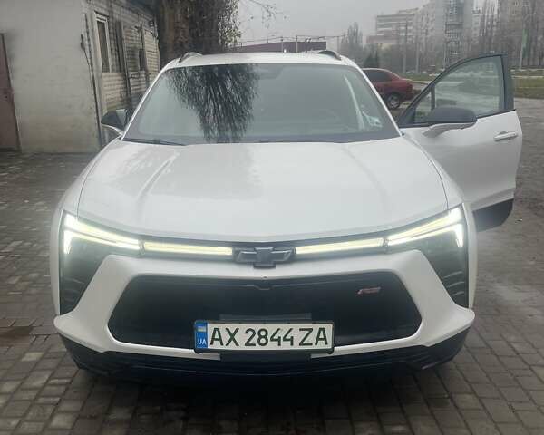 Белый Шевроле Blazer EV, объемом двигателя 0 л и пробегом 20 тыс. км за 34300 $, фото 15 на Automoto.ua