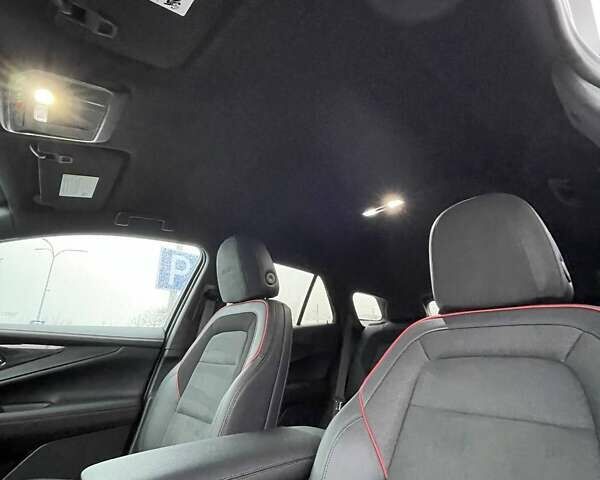 Белый Шевроле Blazer EV, объемом двигателя 0 л и пробегом 2 тыс. км за 32500 $, фото 27 на Automoto.ua