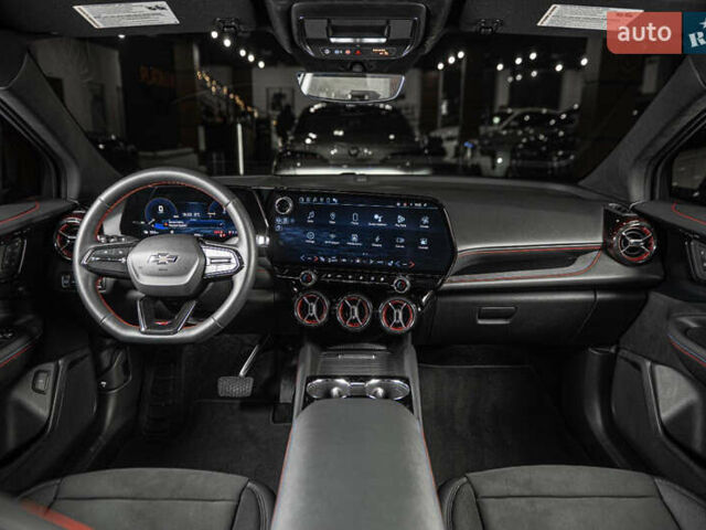 Белый Шевроле Blazer EV, объемом двигателя 0 л и пробегом 1 тыс. км за 35900 $, фото 49 на Automoto.ua