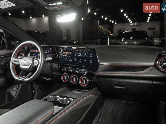 Белый Шевроле Blazer EV, объемом двигателя 0 л и пробегом 1 тыс. км за 35900 $, фото 50 на Automoto.ua