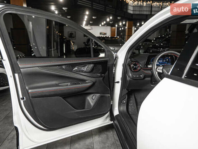 Белый Шевроле Blazer EV, объемом двигателя 0 л и пробегом 1 тыс. км за 35900 $, фото 33 на Automoto.ua