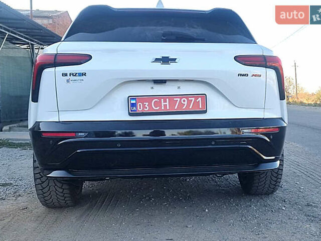Белый Шевроле Blazer EV, объемом двигателя 0 л и пробегом 60 тыс. км за 32000 $, фото 5 на Automoto.ua