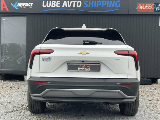 Белый Шевроле Blazer EV, объемом двигателя 0 л и пробегом 5 тыс. км за 31900 $, фото 3 на Automoto.ua