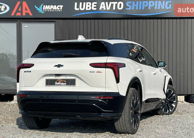 Білий Шевроле Blazer EV, об'ємом двигуна 0 л та пробігом 7 тис. км за 33200 $, фото 3 на Automoto.ua