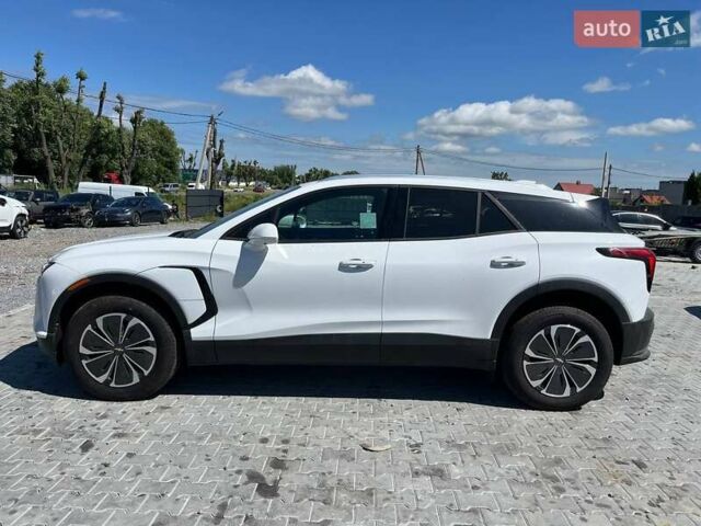 Білий Шевроле Blazer EV, об'ємом двигуна 0 л та пробігом 1 тис. км за 28999 $, фото 4 на Automoto.ua