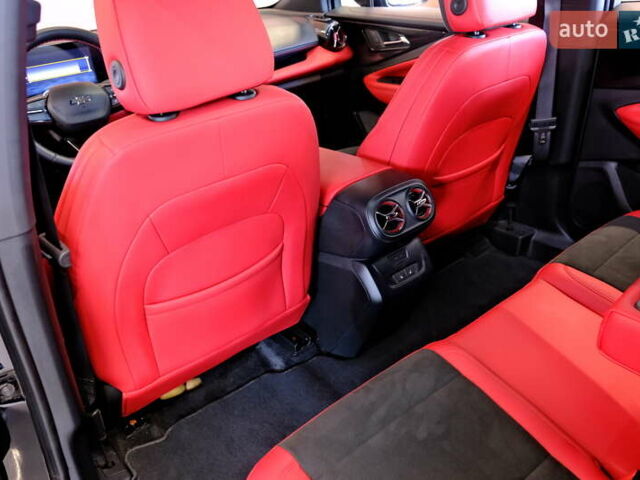 Чорний Шевроле Blazer EV, об'ємом двигуна 0 л та пробігом 5 тис. км за 33900 $, фото 37 на Automoto.ua