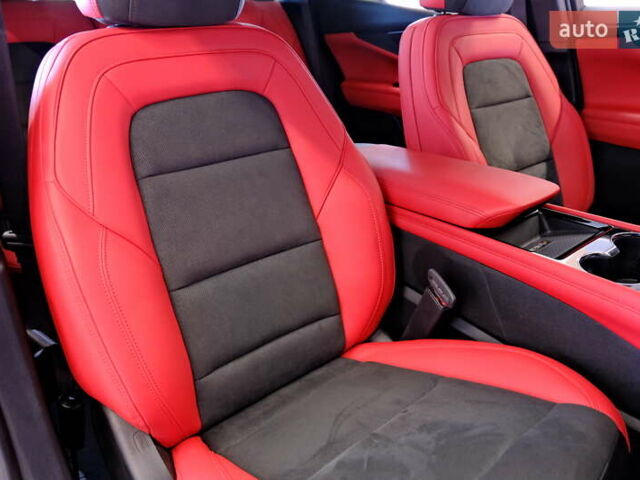 Чорний Шевроле Blazer EV, об'ємом двигуна 0 л та пробігом 5 тис. км за 33900 $, фото 46 на Automoto.ua