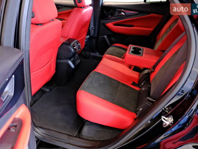 Чорний Шевроле Blazer EV, об'ємом двигуна 0 л та пробігом 5 тис. км за 33900 $, фото 36 на Automoto.ua