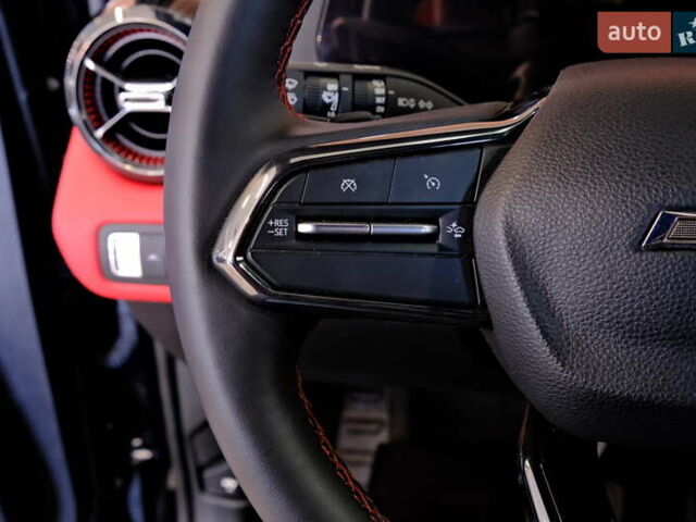 Чорний Шевроле Blazer EV, об'ємом двигуна 0 л та пробігом 5 тис. км за 33900 $, фото 21 на Automoto.ua