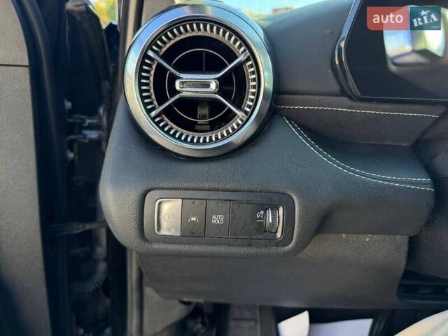 Шевроле Blazer EV 2024 в Луцке на Automoto.ua Черный Шевроле Blazer EV, объемом двигателя 0 л и пробегом 2 тыс. км за 27500 $, фото 24 на Automoto.ua