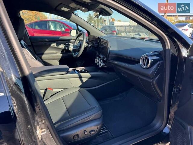 Шевроле Blazer EV 2024 в Луцке на Automoto.ua Черный Шевроле Blazer EV, объемом двигателя 0 л и пробегом 2 тыс. км за 27500 $, фото 16 на Automoto.ua