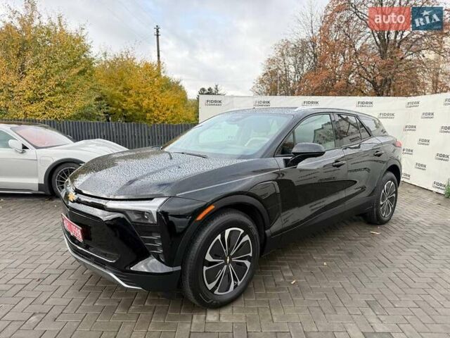 Черный Шевроле Blazer EV, объемом двигателя 0 л и пробегом 2 тыс. км за 27900 $, фото 3 на Automoto.ua
