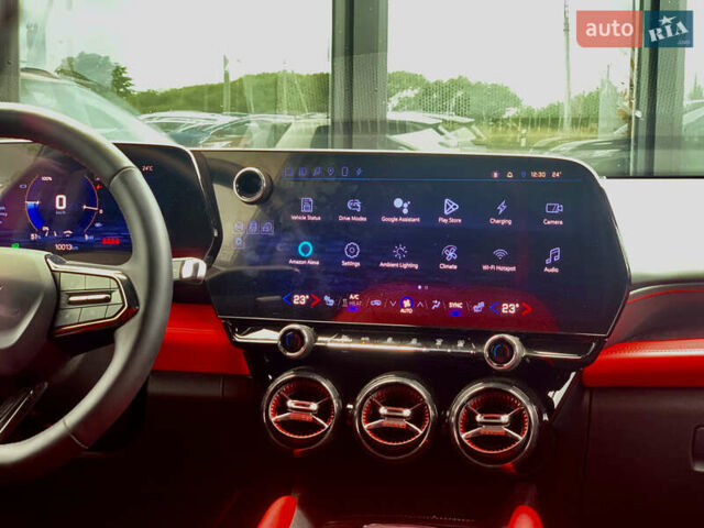 Красный Шевроле Blazer EV, объемом двигателя 0 л и пробегом 10 тыс. км за 35500 $, фото 16 на Automoto.ua