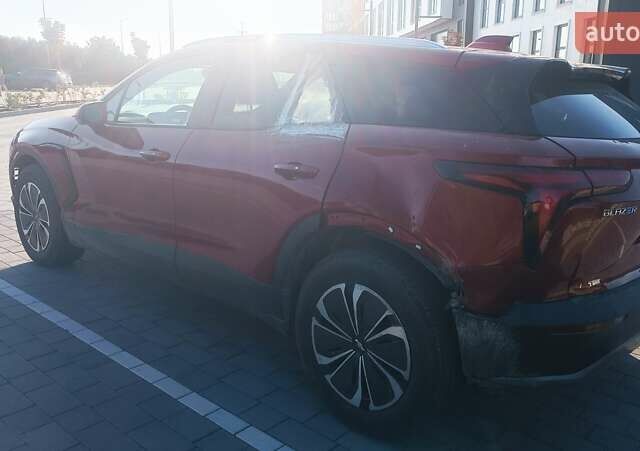 Червоний Шевроле Blazer EV, об'ємом двигуна 0 л та пробігом 10 тис. км за 21999 $, фото 6 на Automoto.ua