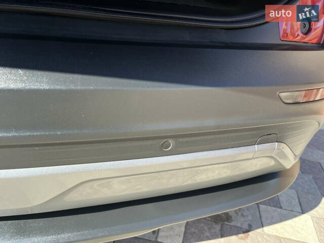 Червоний Шевроле Blazer EV, об'ємом двигуна 0 л та пробігом 17 тис. км за 31200 $, фото 5 на Automoto.ua