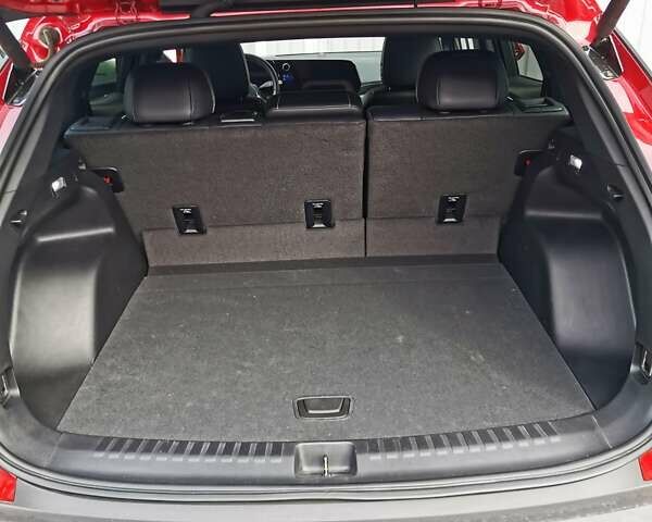Шевроле Blazer EV 2024 в Киеве на Automoto.ua Красный Шевроле Blazer EV, объемом двигателя 0 л и пробегом 4 тыс. км за 32000 $, фото 7 на Automoto.ua