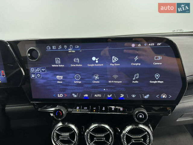 Шевроле Blazer EV, об'ємом двигуна 0 л та пробігом 1 тис. км за 31900 $, фото 16 на Automoto.ua