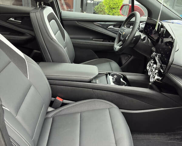 Шевроле Blazer EV, об'ємом двигуна 0 л та пробігом 9 тис. км за 20500 $, фото 12 на Automoto.ua