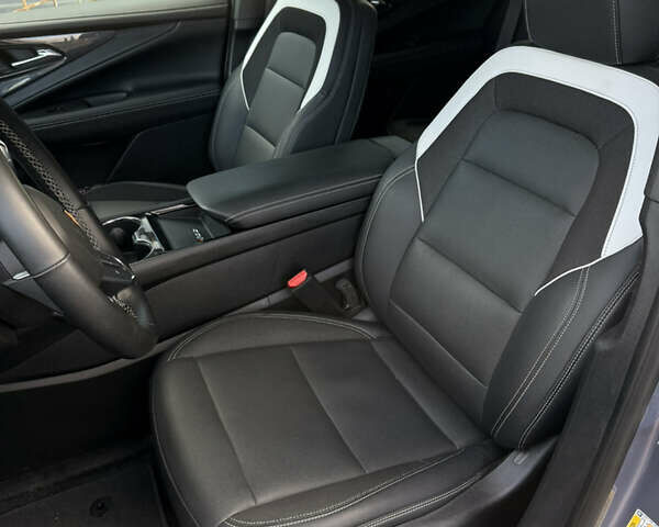 Серый Шевроле Blazer EV, объемом двигателя 0 л и пробегом 16 тыс. км за 26100 $, фото 20 на Automoto.ua