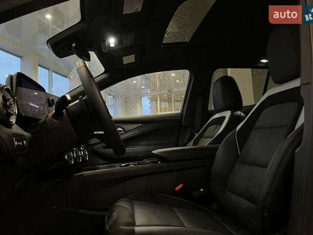 Сірий Шевроле Blazer EV, об'ємом двигуна 0 л та пробігом 102 тис. км за 36000 $, фото 12 на Automoto.ua