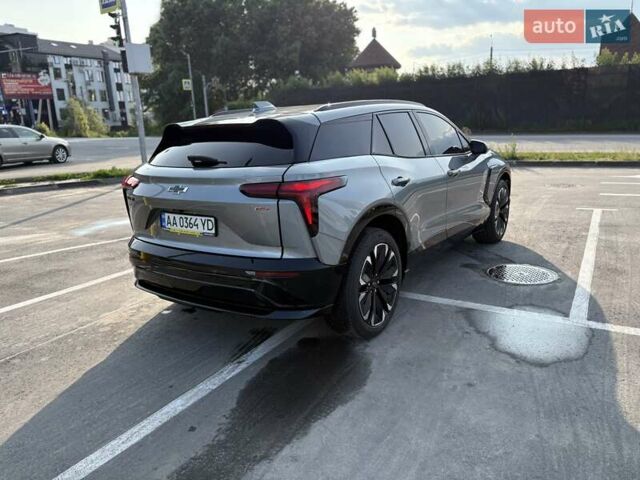 Серый Шевроле Blazer EV, объемом двигателя 0 л и пробегом 1 тыс. км за 33000 $, фото 4 на Automoto.ua