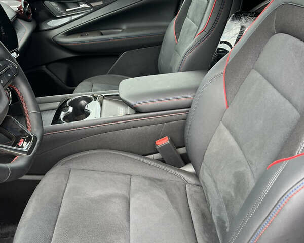 Серый Шевроле Blazer EV, объемом двигателя 0 л и пробегом 1 тыс. км за 19600 $, фото 7 на Automoto.ua