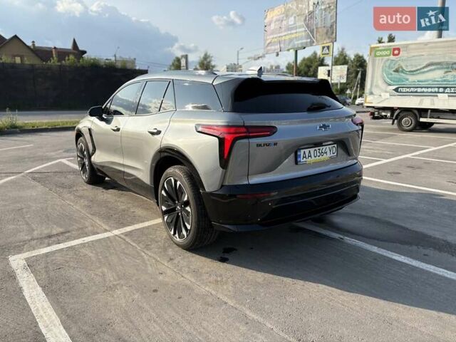 Серый Шевроле Blazer EV, объемом двигателя 0 л и пробегом 1 тыс. км за 33000 $, фото 7 на Automoto.ua