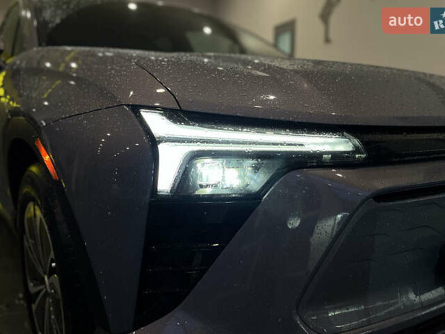 Сірий Шевроле Blazer EV, об'ємом двигуна 0 л та пробігом 102 тис. км за 36000 $, фото 7 на Automoto.ua