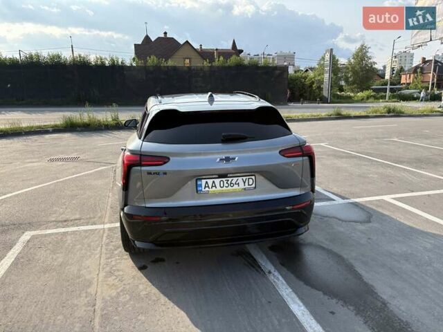 Серый Шевроле Blazer EV, объемом двигателя 0 л и пробегом 1 тыс. км за 33000 $, фото 6 на Automoto.ua