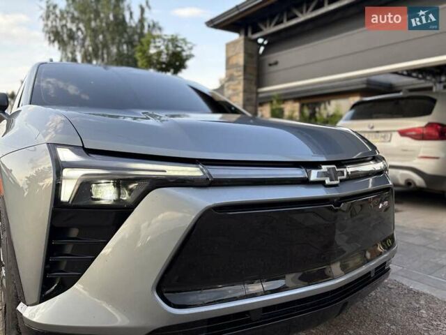 Серый Шевроле Blazer EV, объемом двигателя 0 л и пробегом 1 тыс. км за 33000 $, фото 40 на Automoto.ua