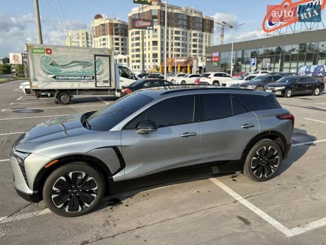 Серый Шевроле Blazer EV, объемом двигателя 0 л и пробегом 1 тыс. км за 33000 $, фото 10 на Automoto.ua