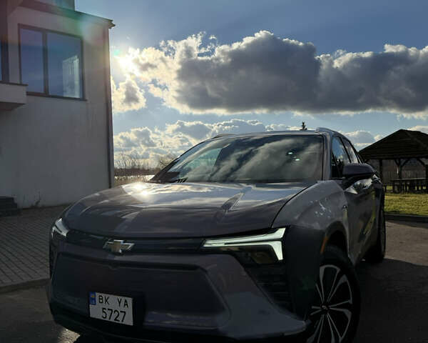 Серый Шевроле Blazer EV, объемом двигателя 0 л и пробегом 16 тыс. км за 26100 $, фото 13 на Automoto.ua