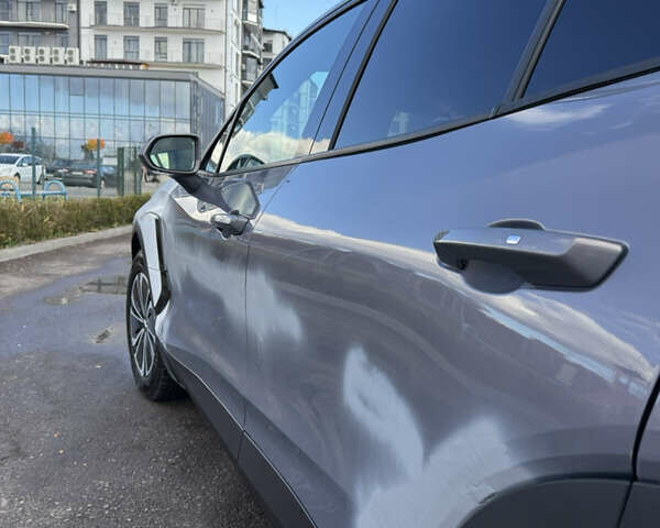 Серый Шевроле Blazer EV, объемом двигателя 0 л и пробегом 16 тыс. км за 26100 $, фото 5 на Automoto.ua