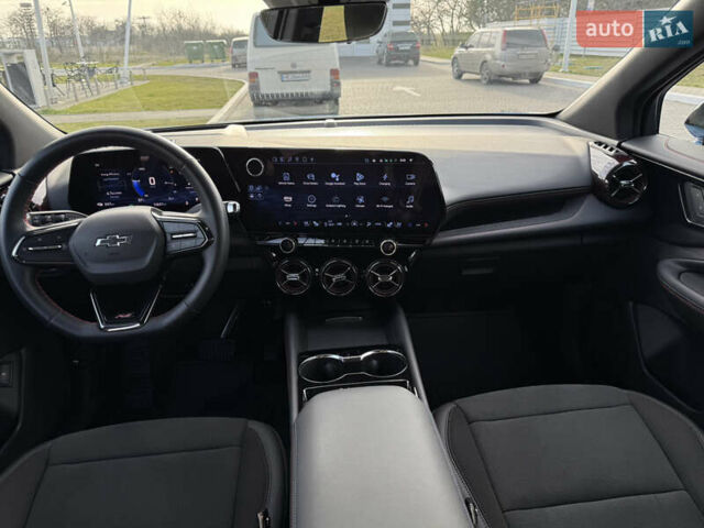 Синий Шевроле Blazer EV, объемом двигателя 0 л и пробегом 12 тыс. км за 32800 $, фото 11 на Automoto.ua