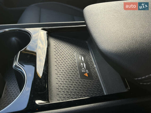 Синий Шевроле Blazer EV, объемом двигателя 0 л и пробегом 1 тыс. км за 29950 $, фото 60 на Automoto.ua